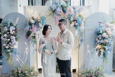 Pastel Backdrop Wedding, Pelamin Biru, Dekor Engagement Simple, Engagement Decorations Backdrop, Pastel Wedding Backdrop, Decor Tunangan, Dekor Lamaran Simple Dirumah, Decorasi Wedding, Dekor Engagement