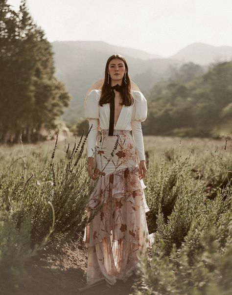 Labranza on Behance Countryside Fashion, Boho Style Inspiration, Bali Fashion, Outdoor Photoshoot, Red Gowns, Church Outfits, Fashion Photoshoot, Fall Winter Outfits, Fashion Photo