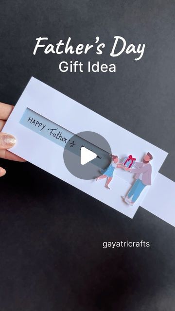 Gayatri chouhan on Instagram: "DIY Father’s Day Gift Idea 👨🏻‍🍼 #fathersdaygift  #fathersdaygift #fathersdaygifts #fathersdaygiftideas #giftforfather #father #giftideas #crafts #papercrafting #handmadegifts #paperframe #photoframe #papa" Creative Gifts For Your Dad, Farther Days Gifts Ideas For Kids, Gifts For Father Birthday, Father's Birthday Gift Idea, Father S Day Gift Idea, Father ́s Day Crafts For Kids, Father's Birthday Day Cards, Birthday Gifts For Father Ideas, Birthday Card Ideas For Papa