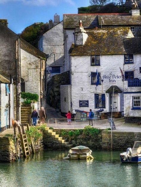 Polperro Cornwall, Blue Peter, Devon And Cornwall, Seaside Village, Cornwall England, Interesting Buildings, New Forest, Seaside Towns, Fishing Villages