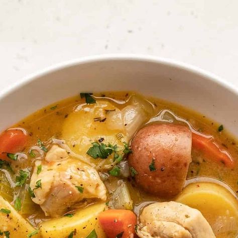 Budget Bytes on Instagram: "Cold from the snow? One bowl of this Chicken Stew and you'll be melting at the kitchen table like the snowman from a certain soup commercial. 😉⛄️ Tap the link in our profile to go get the recipe 👉 @budgetbytes

#budgetbytes #chickenstew #dinnerideas #souprecipe 

https://www.budgetbytes.com/chicken-stew/" Dark Meat Chicken, Budget Bytes, Dark Meat, Chicken Stew, Meat Chickens, Beef Stew, Soups And Stews, Recipe Ideas, The Recipe