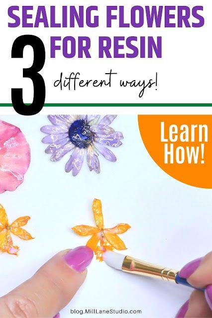 Epoxy Resin Flowers, Resin Hacks, Uv Resin Crafts, Diy Resin Flowers, Resin Dried Flowers, Preserving Flowers, Resin Spray, Resin Jewerly, Acrylic Crafts