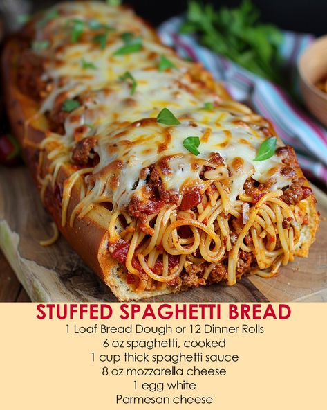 Spaghetti Boats, Sausage Meat Sauce, Spaghetti Stuffed Garlic Bread, Garlic Bread Spaghetti, Spaghetti Bread, Cheesy Baked Spaghetti, Stuffed Garlic Bread, Eating Spaghetti, Sausage Meat