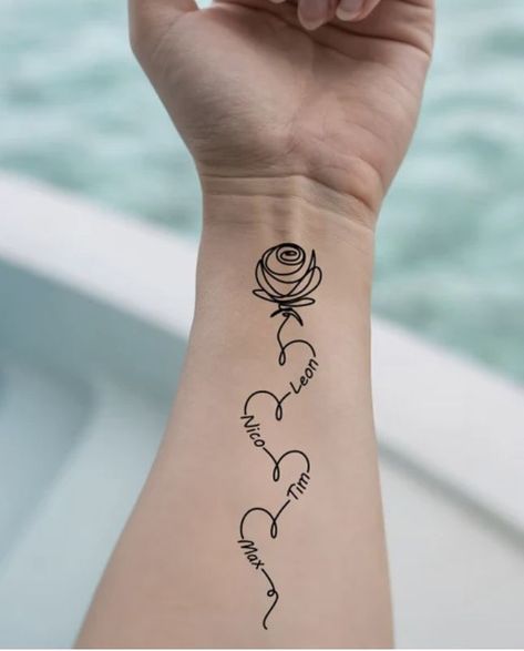 Heart Tatoos Woman Hand, Grandma Tattoo For Grandkids, Kid Tattoos For Moms, Anklet Tattoos For Women, Delicate Tattoos For Women, Cute Tattoos On Wrist, Tribute Tattoos, Tiny Wrist Tattoos, Family Tattoo Designs