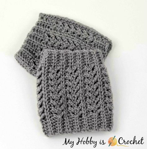 Free Crochet Pattern: Chic Aran Boot Cuffs   #crochet #freepattern #redheartyarns #joycreators #myhobbyiscrochet #crochetbootcuffs #freecrochetpattern Crochet Boot Cuffs Free Pattern, Crochet Boot Cuff Pattern, Crochet Boot Cuff, Boot Cuff Pattern, Crochet Mittens Pattern, Crochet Boot Cuffs, Crochet Leg Warmers, Knitted Clothes, Boot Toppers