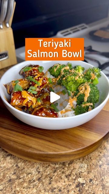 Teriyaki Salmon Bowl, Salmon Filets, Chicken Shrimp, Salmon Bowl, Teriyaki Salmon, Salmon Filet, Low Sodium Soy Sauce, Teriyaki Sauce, Low Sodium