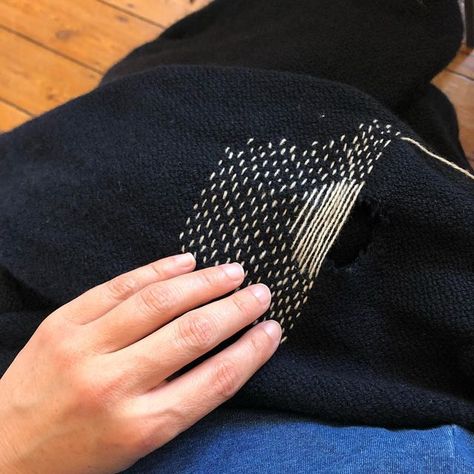 Visible Mending Corduroy, Mending Clothes By Hand, Celia Pym, Mend Holes, Holes In Clothes, Visible Mending Stitches, Hand Stitch Embroidery, Mending Clothes, Damaged Clothes