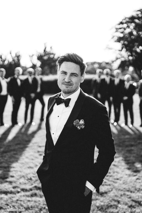 Image by Anders Dalsgaard - We selected the most beautiful bridal & groom portraits of 2019 from our Community. Getting a proper wedding portrait done is not that easy. Wedding Photographers most often do not have the time to be creative. There is so much hectic on a wedding day that we can’t always be that creative. Bridal Party Men, Groomsmen Shots Photo, Must Have Groomsmen Photos, Guys Wedding Photos, Groom And 3 Groomsmen Photos, Groom With Best Man, Groomsmen Poses Wedding Photography, Groom Posing Ideas, Groom Wedding Day Pictures