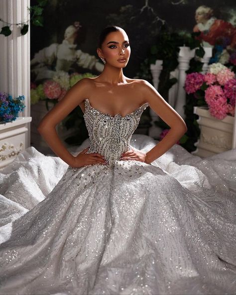 GODDESS Exclusive (@goddess_exclusive) | Instagram Princess Cut Wedding Dress, Goddess Exclusive, Cut Wedding Dress, 30th Birthday Dresses, Anniversary Dress, Wedding Dress Jewelry, Princess Bridal, Gown Plus Size, Evening Dresses Cocktail