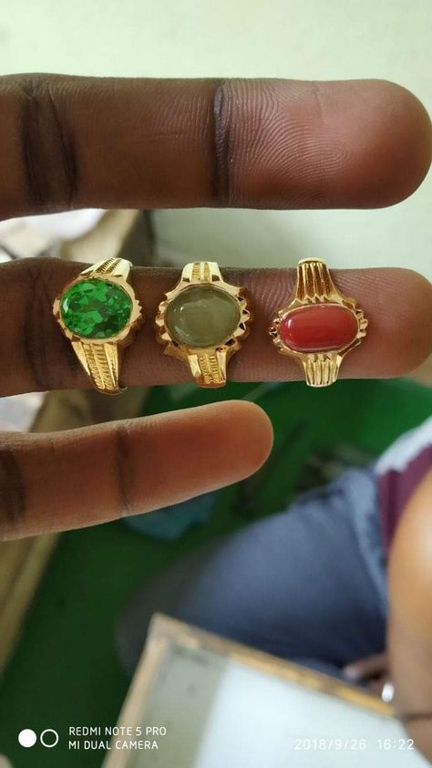 Pagadam Rings, Pagadam Rings For Women, Gents Gold Ring, Pretty Gold Necklaces, Stone Rings For Men, Stone Ring Design, Gold Finger Rings, Gold Jewels Design, Ring Jewellery Design