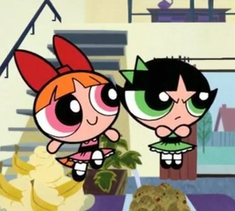 Girl Duos Cartoon, "eww Look At That Duo", Iconic Duos Best Friends Cartoon, Iconic Female Duos, Girl Duo Costumes, Cosmo E Wanda, Blossom And Buttercup, Movie Duos, Powerpuff Kızları