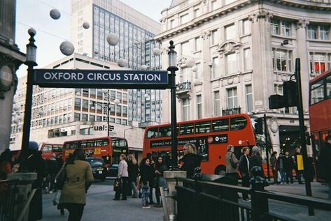 Photo Editing Camera, Oxford London, Oxford Circus, London Dreams, Nikon D5200, Camera Aesthetic, Film Pictures, London Baby, London Aesthetic