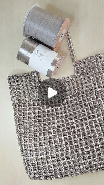 Crochet Raffia Bag Tutorial, Rafia Crochet Bag, Crochet Bag Tutorials Videos, Rafia Crochet, Rafia Bags, Rafia Bag, Crochet Raffia Bag, Raffia Crochet, Crochet Bag Tutorials