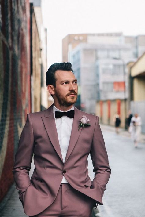 a mauve groom's suit with a white shirt and a burgundy velvet bow tie for a unique feel Dapper Grooms, Man Wear, Suits Groom, Wedding Tux, Groom Suits, Groom Wedding Attire, Chic Vintage Brides, Mauve Wedding, Wedding Suits Groom