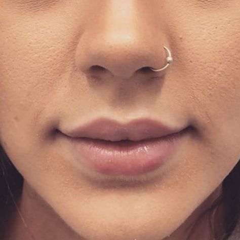 Nose Piercings Nostril, Nose Ring Aesthetic, Nose Jewellery, Pretty Piercings, Nose Piercing Ring, Cute Nose Piercings, Nostril Ring, Piercing Inspo, Job Hiring