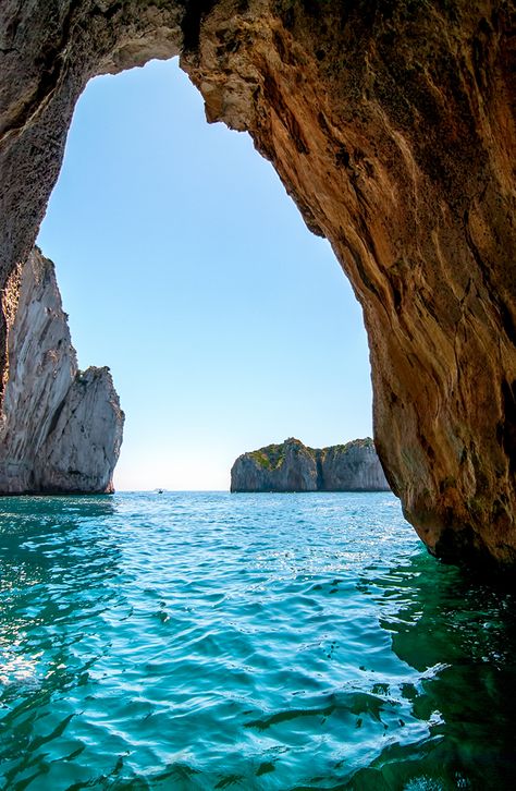 Blue grotto in Capri island Adventure List, Capri Italia, Best Places In Italy, Capri Island, Adventure Family, Places In Italy, Capri Italy, Montepulciano, Travel Spots