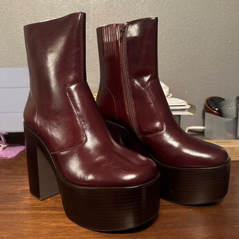 Jeffrey Campbell Lita, Jeffrey Campbell Boots, Jeffrey Campbell Shoes, Leather Boot, Brown Leather Boots, Boots Outfit, Jeffrey Campbell, Brown Leather, Fashion Inspo