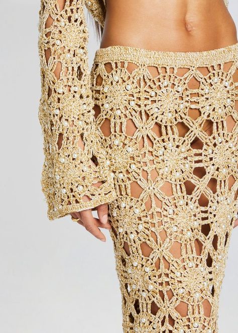 Trendy crochet skirt patterns Knit Crochet Top, Crochet Beach Wear, Bridal Reception Dress, Skirt Pattern Free, Crochet Maxi Skirt, Skirt Patterns, Crochet Skirt Pattern, Destination Dress, Bachelorette Party Bride