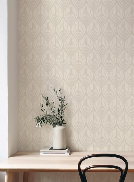 Give your walls a luxurious abstract look with our Elegant Modern Leaves Peel and Stick Wallpaper! This abstract design is the perfect balance between minimalism and elegance. Available in 4 different colors so that you can compliment the many aspects of your home.Pattern Repeat Length:Every 12" Minimal Wallpaper For Bedroom, Bedroom Wall Wallpaper Design, Wallpaper For Hall Interiors, Wallpaper For Walls Interiors Bedroom, Luxury Wallpaper Bedroom, Wallpapers For Bedroom Walls, Wallpaper Design For Living Room, Wallpaper For Drawing Room, Wallpaper For Living Room Modern