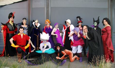 Disney villains Disney Villains Costumes Female, Disney Villians Costume Group, Disney Villain Costumes Group, Disney Villan Costume, Villian Costumes Ideas, Disney Villain Costume Diy, Villans Costumes, Disney Villians Costume, Disney Villains Costumes