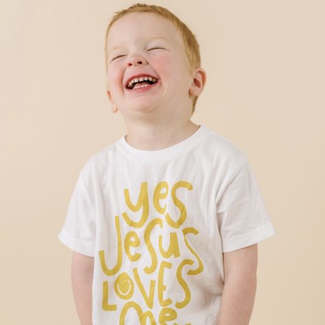 Christian Shirt for little boys/ baby shirt/ Jesus shirt / cute boys clothes Christian Kids Shirts, Yes Jesus Loves Me, Church Tshirts, Big Hearts, Christian Shirts Designs, Church Shirt, Christian Kids, Kids Church, Children's Ministry