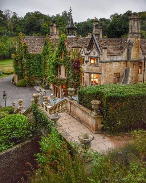 The Manor House, Castle Combe, Wiltshire Castle Combe, Drømme Liv, Castle Aesthetic, House Goals, Pretty House, Beautiful Architecture, Pretty Places, Dream Home Design, My Dream Home