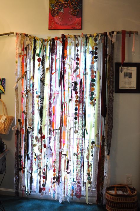 Rideaux Boho, Bohemian Curtains, Hippy Room, Hippie Homes, The Curtains, Boho Curtains, Hippie Decor, Deco Boheme, Bohol