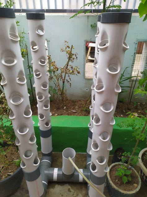 Plant Potting Ideas, Plant Pots Ideas, Plants Pots Ideas, Plant Pot Ideas, Hydroponic Tower, Hydroponic Gardening Diy, Potting Ideas, Indoor Hydroponic Gardening, Hydroponic Gardening System