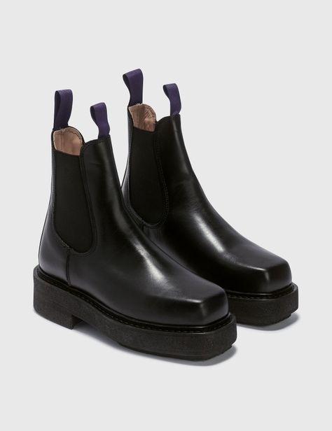 Elegant Shoes Heels, Leather Boots For Women, Jadon Boots, Dainty Dress, Fashion Tiktok, Platform Chelsea Boots, Black Platform Boots, Home Lifestyle, Chunky Boots