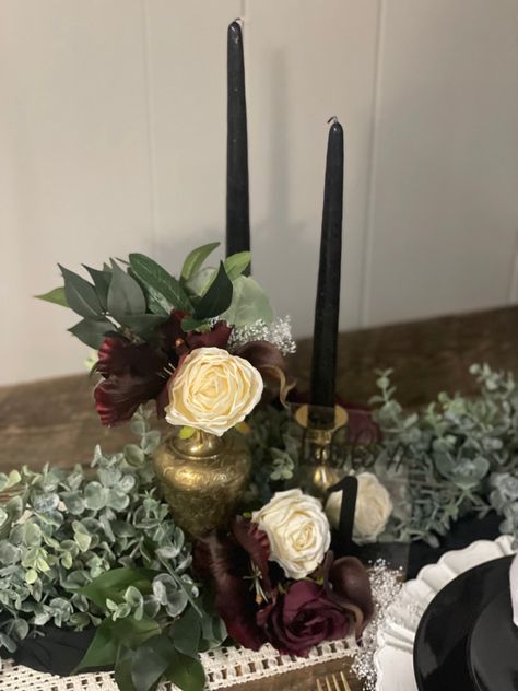 Burgundy Black White Wedding, Burgundy Weddings, Black Wedding Table, Sage Wedding, Black White Wedding, Wedding Table Centerpieces, Burgundy Wedding, Black Wedding, Silver Wedding