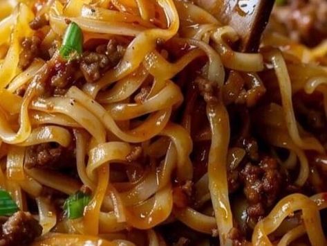 Mongolian Ground Beef Noodles, Fried Cheese Bites, Ground Beef Noodles, Mongolian Ground Beef, Beef Noodle Stir Fry, Beef Noodles, Mongolian Beef, Steamed Vegetables, Savory Sauce