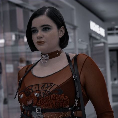 Kat Hernandez Euphoria, Euphoria Icons, Kat Hernandez, Lilly Pulitzer Outfits, Barbie Ferreira, Myers Briggs Type, Creative Makeup Looks, Sofia Coppola, Cutout Bodysuit