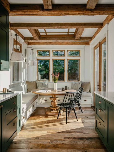 A stunning craftsman home is restored to its former glory in San Francisco Craftsmen Style Home, Cedar Home Interior Design, 1920s Craftsman Bungalows Interior, California House Style, Oak Kitchen Flooring, Small Bungalow Interior, Craftsman Bungalows Interior, San Francisco Bedroom, Craftsmen Kitchen