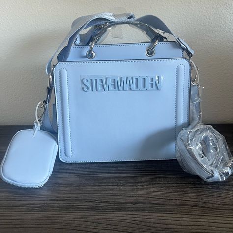 Nwt Bevelyn Steve Madden Purse Sky Blue / Baby Blue Viral Tiktok Purse Two Removable Straps Hand Handle Small Strap Removable Coin Pouch Zipper Compartment Snap Compartment Silver Tone Hardware No Returns! Please Message Me If You Have Any Questions Blue Purses And Handbags, Baddie Purses, Steve Madden Purse Crossbody, Kehlani Concert, Expensive Purses, Fancy Purses, My Style Bags, Luxury Bags Collection, Steve Madden Purse