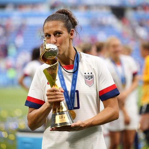 Legendary American woman soccer player Carli Lloyd announces international retirement Woman Soccer, Usa Soccer Team, Carli Lloyd, Soccer Inspiration, Us Soccer, Usa Soccer Women, Women’s Soccer, World Cup Winners, Usa Soccer