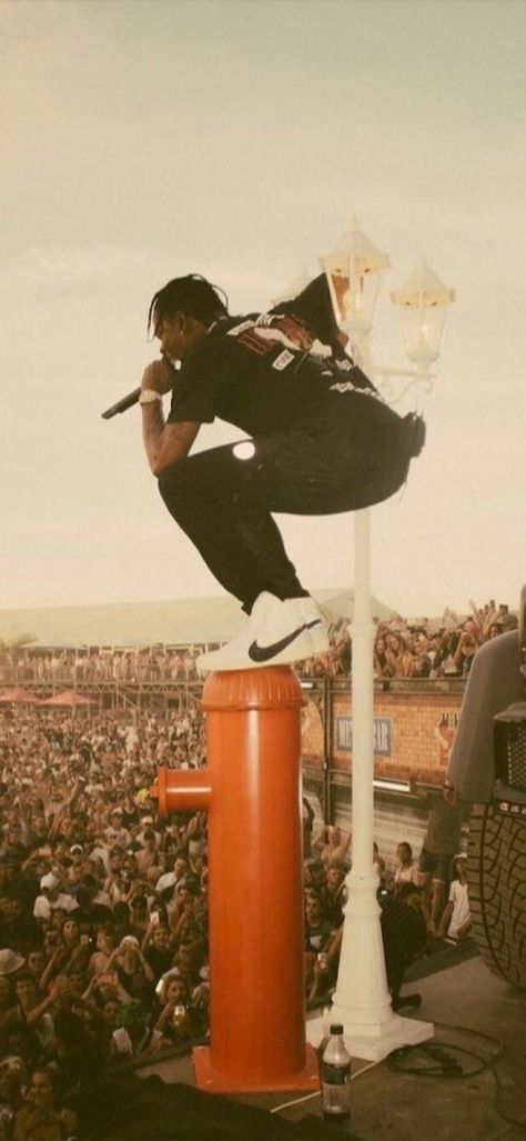 LOCKSCREEN Travis Scott Art, Travis Scott Aesthetic, Travis Scott Iphone Wallpaper, Travis Scott Concert, Arte Do Hip Hop, Rapper Wallpaper Iphone, Travis Scott Wallpapers, Wallpaper Estetika, Hype Wallpaper