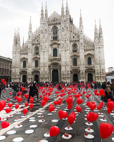 Vacations | Travel | Nature on Instagram: “Hearts everywhere 💘 Milan, Italy. Photo by @matteo_piv Tag your loved one 😍” Destination Voyage, Visit Italy, Romantic Travel, Milan Italy, Travel Insurance, Amazing Destinations, Wonderful Places, Land Scape, Gopro