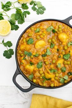 With its velvety coconut sauce, this New Potato & Pea Curry with Yellow Split Peas makes a comforting Spring recipe. I serve it with naan bread to “sponge off” the fragrant sauce . Make sure you cut the potatoes evenly so they all cook at the same time.     I am sharing this recipe […] Split Pea Recipes, Vegan Clean Eating, Potato And Pea Curry, Pea Curry, Vegan Chilli, Yellow Split Peas, Split Peas, Spring Recipe, Coconut Sauce