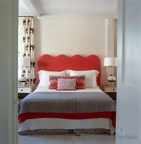 tall red curvy wave headboard via The Interior Archive Squiggle Headboard, Red Headboard Bedroom, Home Theater Decor Ideas, Curvy Headboard, Headboard Round, Wavy Headboard, Wave Headboard, Dublin Apartment, Tom Scheerer