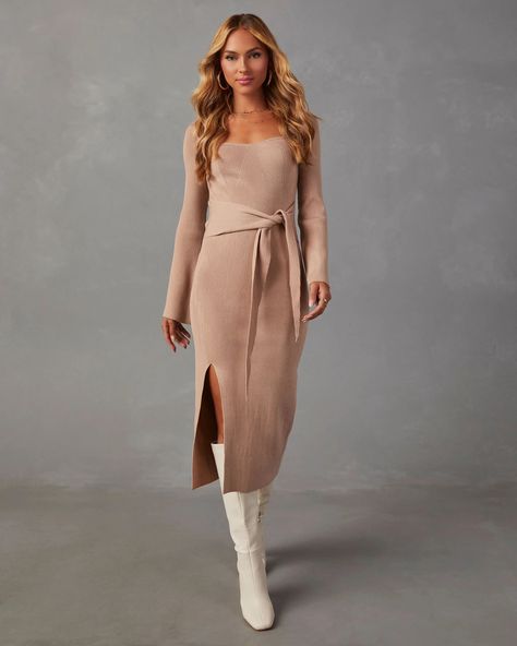 Long Dress With Boots, Winter Engagement Photos Outfits, Midi Dress Winter, Midi Outfits, Vici Dress, Midi Sweater Dress, Sweater Dress Outfit, Fall Winter Dresses, Long Sleeve Sweater Dress