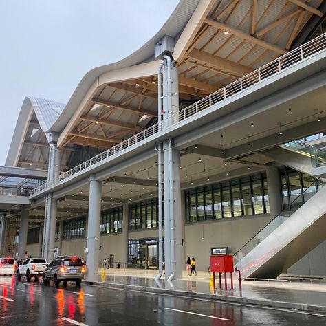 Clark Airport, Something Beautiful