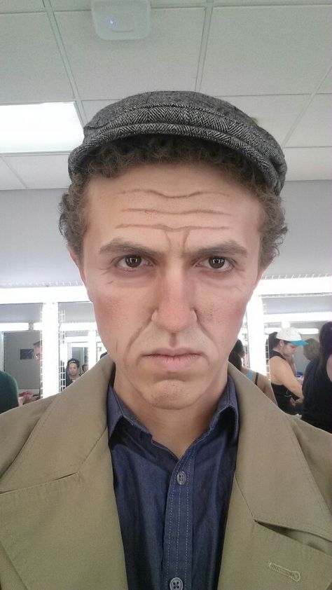 Old man make-up straight on Old Man Makeup, Old Man Costume, Old Age Makeup, Makeup Wrinkles, Aging Makeup, Theatre Makeup, Theatrical Makeup, Old Faces, Makeup Class