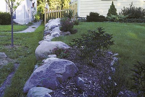 Driveway Separation Ideas, Shared Driveway Divider Ideas, Front Yard Separation From Neighbor, Property Line Landscaping Front Yards, Yard Separation Ideas From Neighbors, Yard Divider Ideas Neighbor, Yard Grading, Michigan Lake House, Landscape Curbing