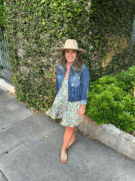 What to Wear in Charleston, SC - Mornings on Macedonia Fall Vacation Outfits, Charleston Fashion, Charleston Dress, Fall Vacations, Fall Attire, Fashion Guide, Special Occasion Outfits, Weekend Trip, Charleston South Carolina