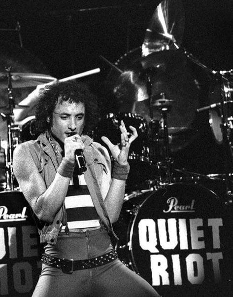 Kevin Dubrow, Quiet Riot, Metal Health, Pop Chart, Billboard Magazine, 80s Rock, Heavy Metal Bands, Girls Rock, Rest In Peace