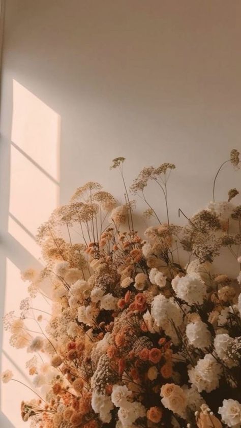 Earthy Boho Aesthetic Photos, Neutral Fall Iphone Wallpaper, Wallpaper Backgrounds Astethic, Neutral Asthetic Pics, Wallpaper Astetics Cute, Boho Iphone Wallpaper Aesthetic, Neutral Flowers Aesthetic, Neutral Boho Wallpaper Iphone, Phone Esthetic Ideas