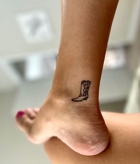 Tiny cowboy boot tatoo! Tatoo credit: One & Only Tatoo, San Marcos, TX by Kelli Zeien Cowboy Boot Tattoo With Spur, Cowboy Boot Tattoo Placement, Cowboy Boot Tattoo Ankle, Owl Eye Tattoo, Boot Tattoo, Cowboy Boot Tattoo, Rad Tattoos, Tattoo Ankle, Tree Aesthetic