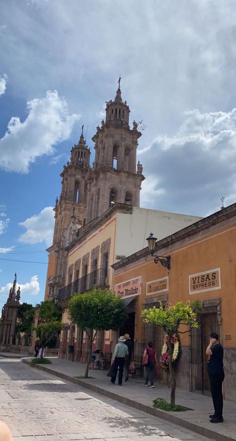 templo en zacatecas 🤍 #mexico #templo #aesthetic #mexicolindo Zacatecas Mexico Aesthetic, Jalisco Aesthetic, Jerez Zacatecas Mexico, Jerez Zacatecas, Ranch Lifestyle, Mexico Wallpaper, Mexico Aesthetic, Travel Mexico, Mexico Culture