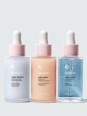 Skin Care Products Glossier, Aesthetic Beauty Products, Glossier Super Bounce, Skincare Glossier, Essential Beauty Products, Glossier Products, Glossier Skincare, B5 Serum, Glossier Cosmetics