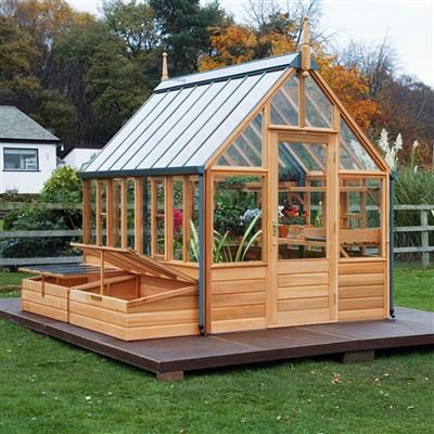 Wooden Greenhouse, Diy Greenhouse Plans, Best Greenhouse, Hobby Greenhouse, Stepping Stones Diy, Greenhouse Shed, Build A Greenhouse, Indoor Greenhouse, Greenhouse Interiors